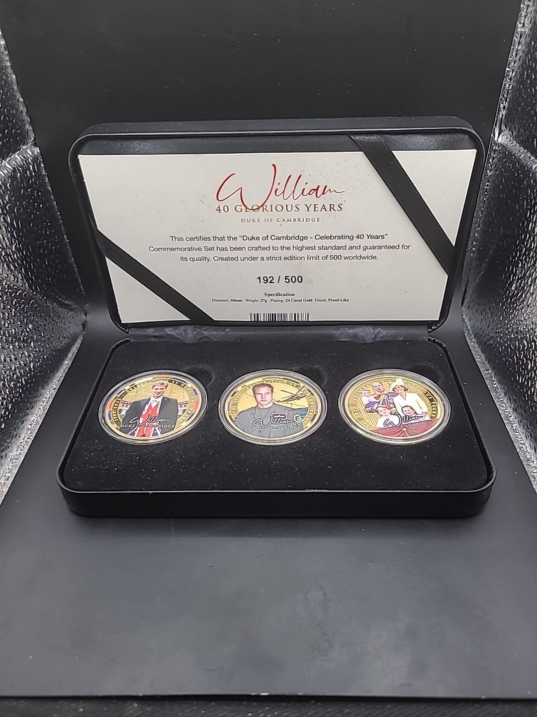 William 40 Glorious Years Duke Of Cambridge Gold Plated Medal / Coin Set