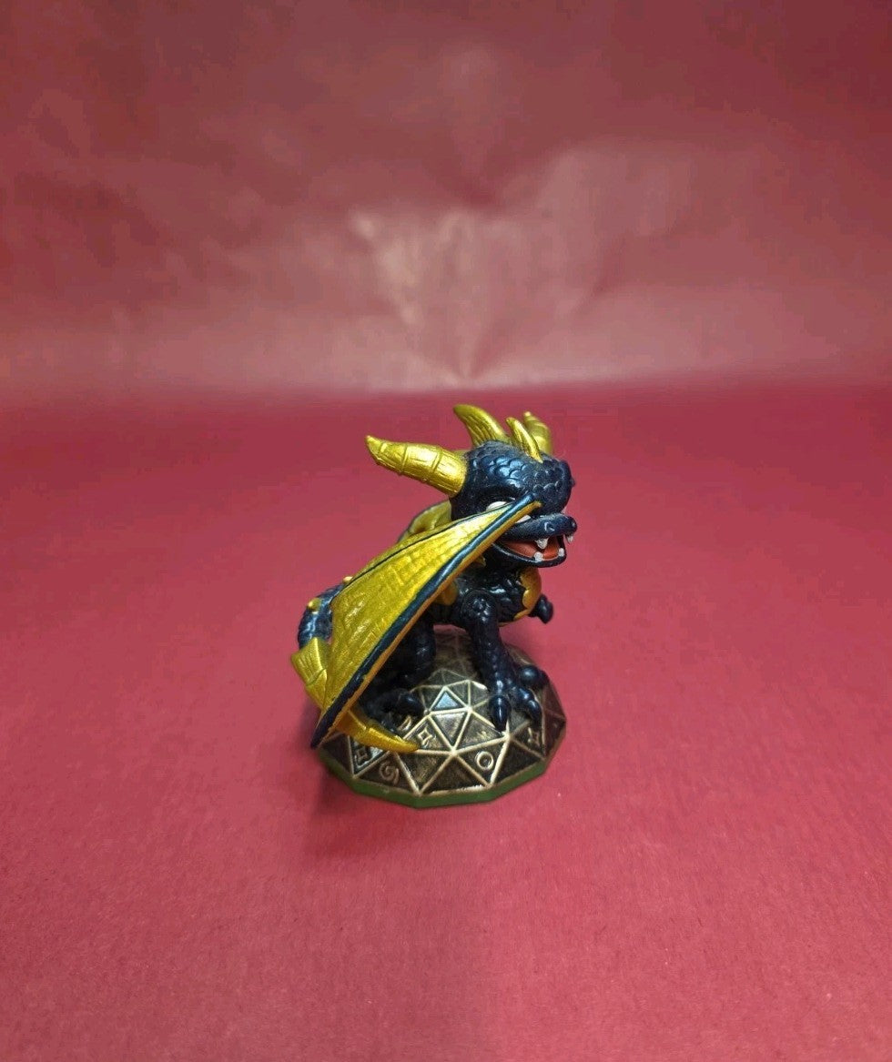 Skylanders Spyro's Adventure Figure Legendary Spyro Magic Element 