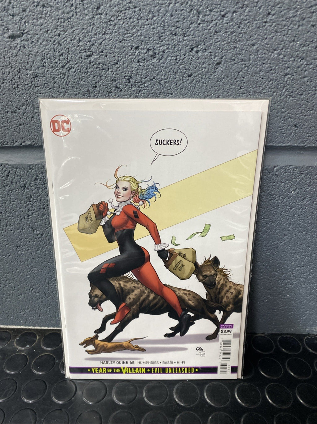 HARLEY QUINN (2016) #65  YOTV  VARIANT