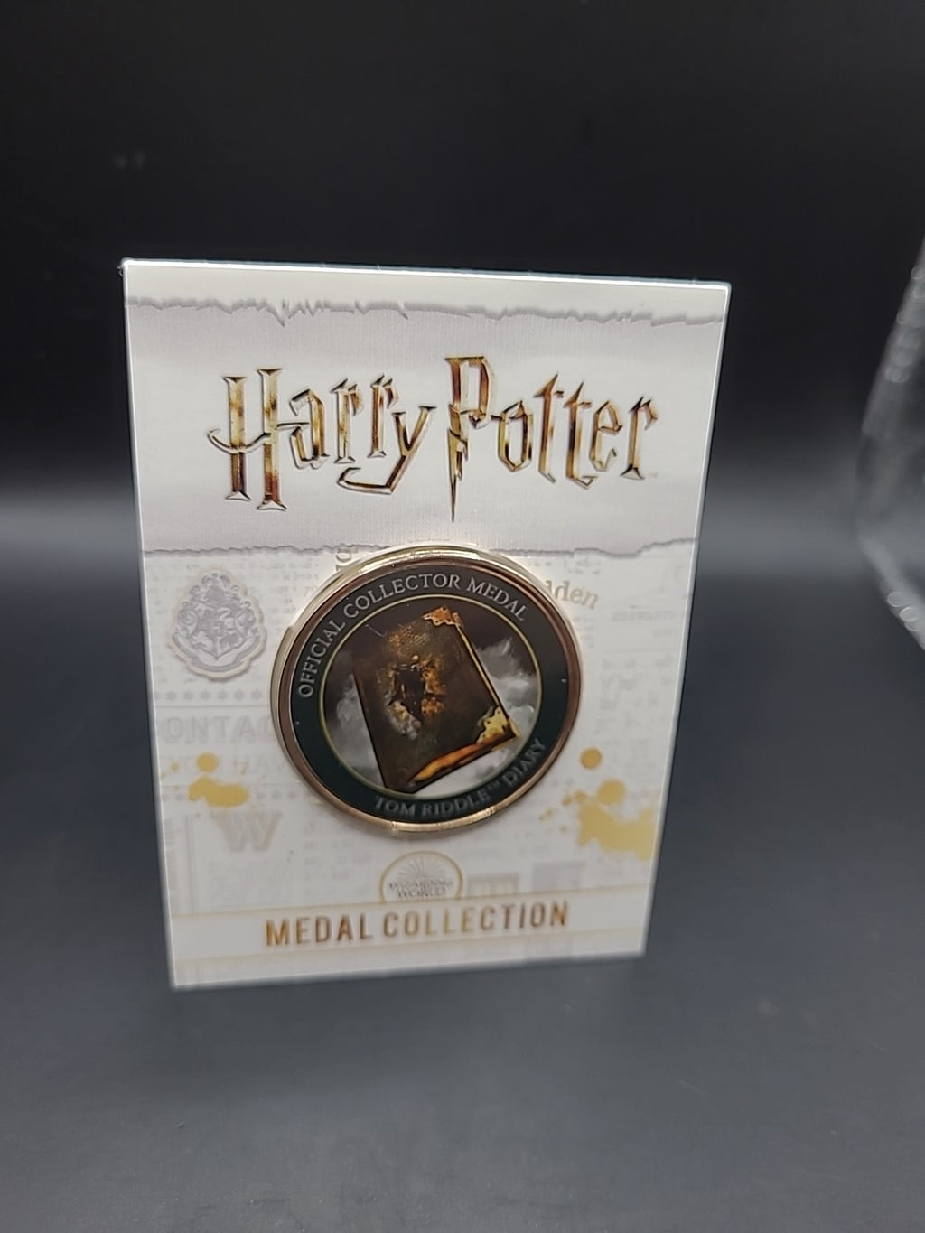 Harry Potter Official Medal Collection BLACK TOM RIDDLE DIARY