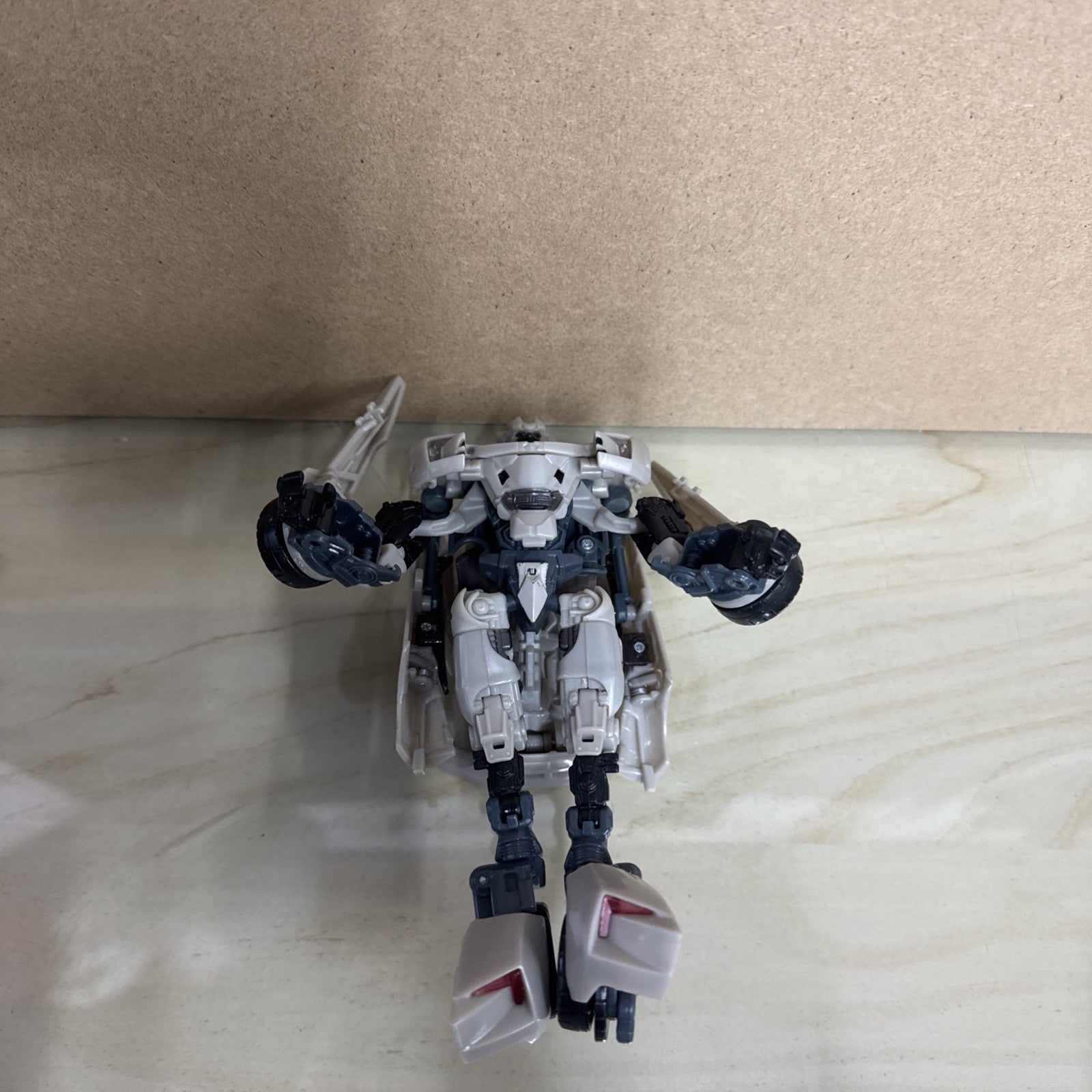 Hasbro Transformers DOTM Deluxe Class Sideswipe Dark of The Moon Missing Weapon