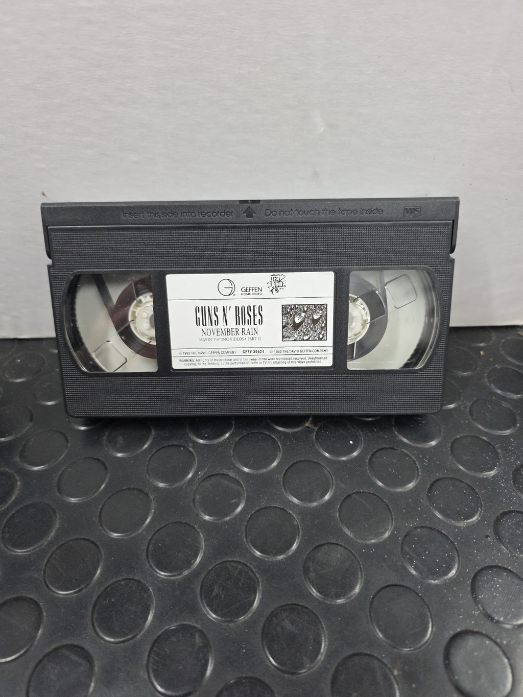 Guns N' Roses November Rain VHS Video Tape