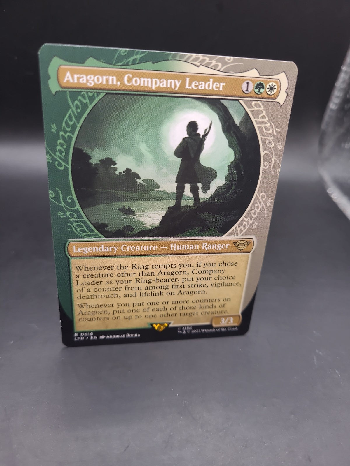 MTG Aragorn, Company Leader (Showcase) 0316 The Lord of the Rings M/NM