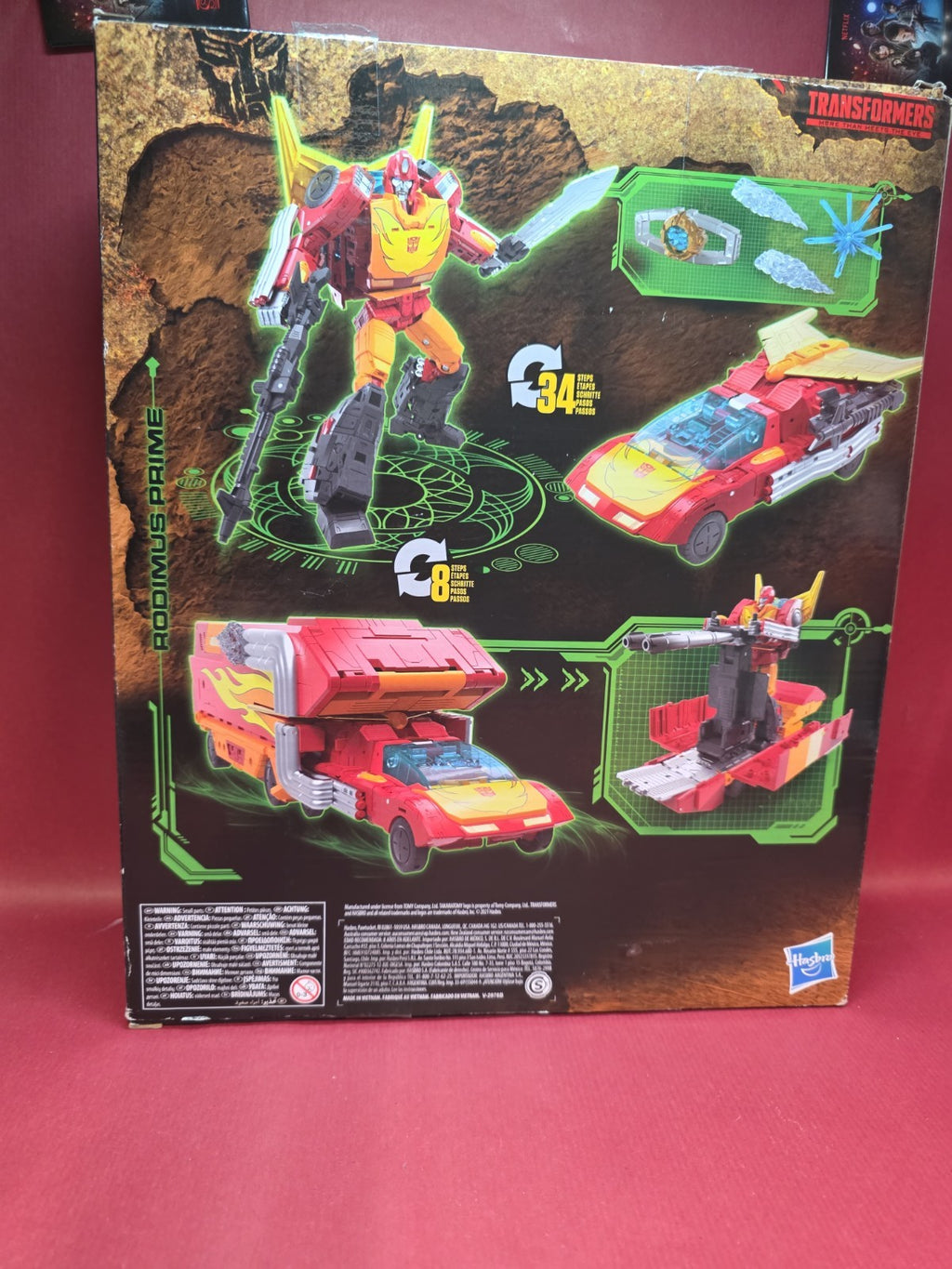 Hasbro Transformers  Commander Class WFC-K29 Rodimus Prime. READ DESCRIPTION 