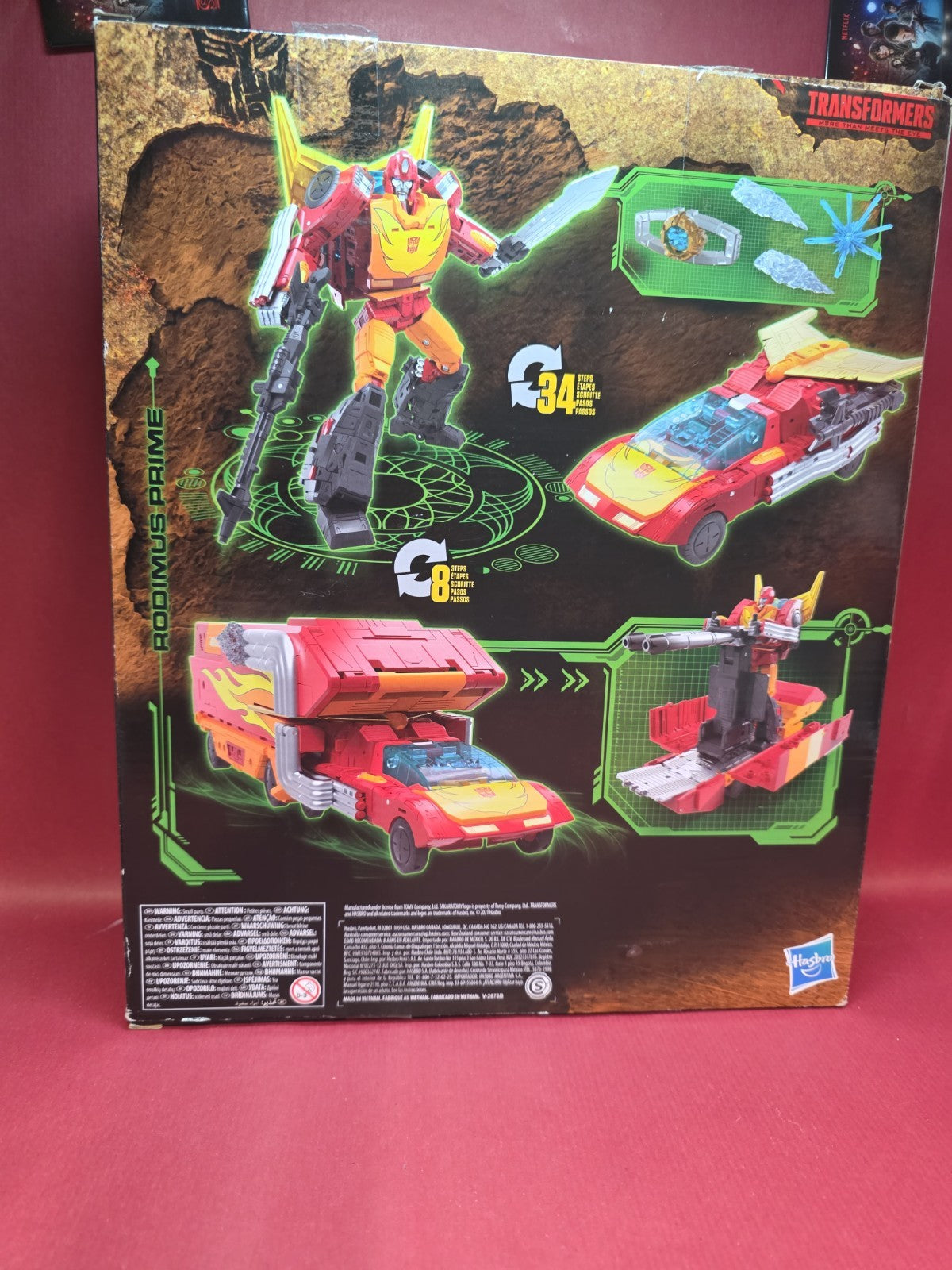 Hasbro Transformers  Commander Class WFC-K29 Rodimus Prime. READ DESCRIPTION 