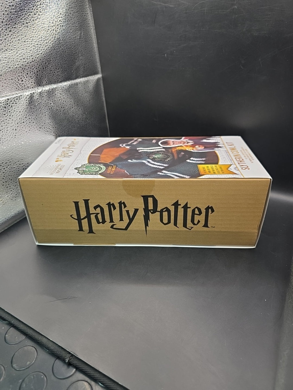 Wizarding World Harry Potter slytherin Cowl Kit