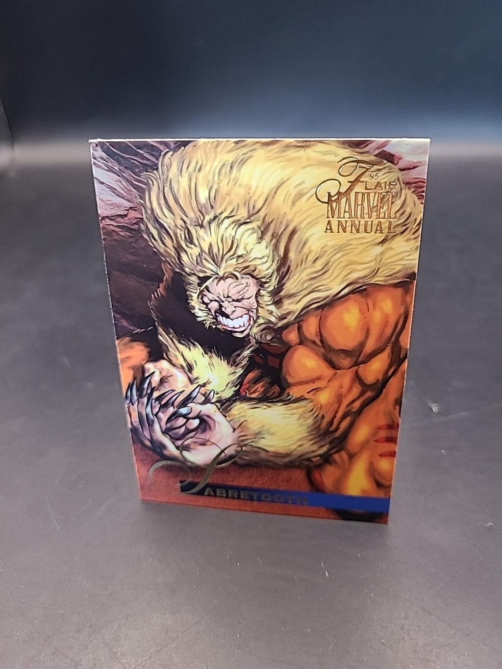 95 Flair Marvel Annual - Sabretooth #10