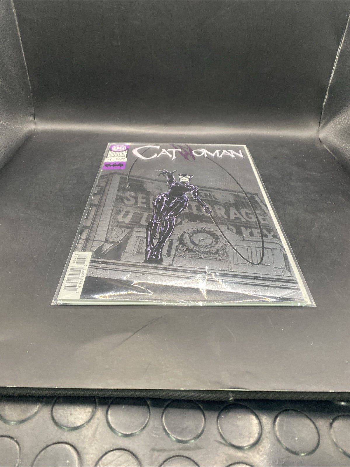 CATWOMAN (2018) #4 - Back Issue