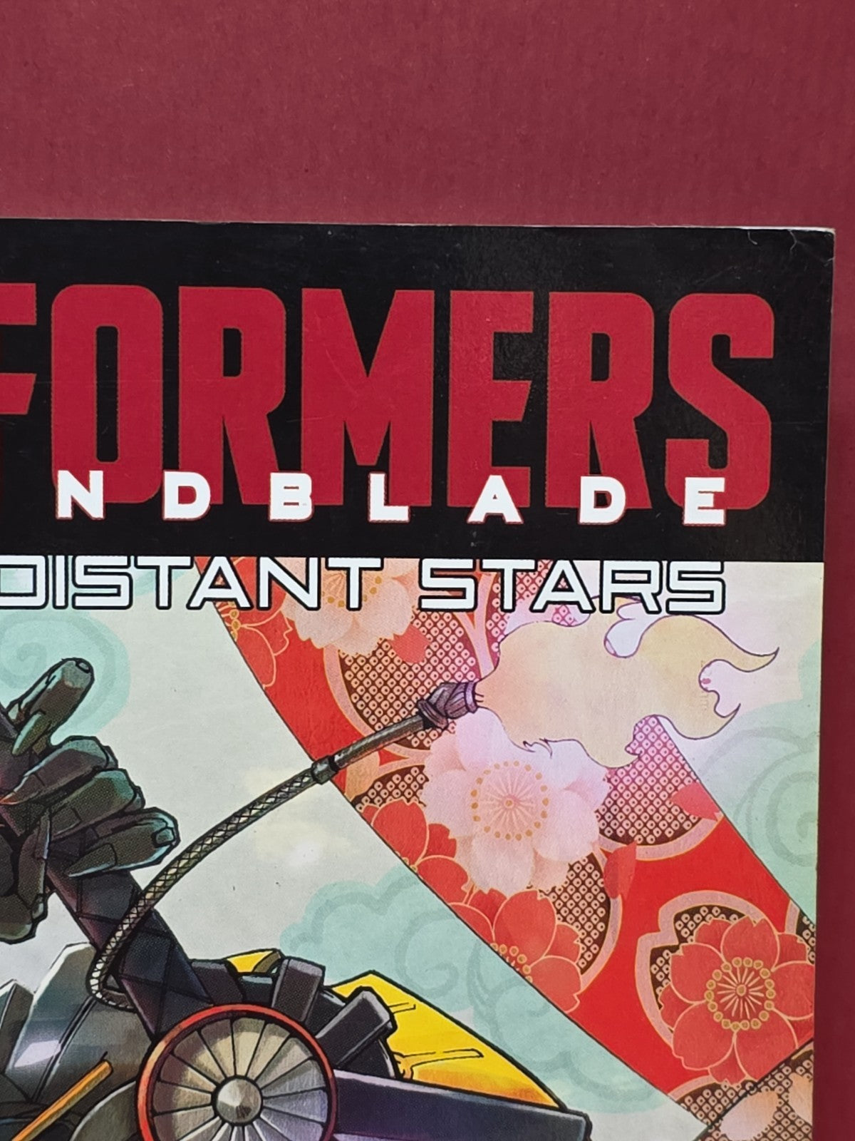 Transformers Windblade Distant Stars IDW Paperback 2016 First Printing