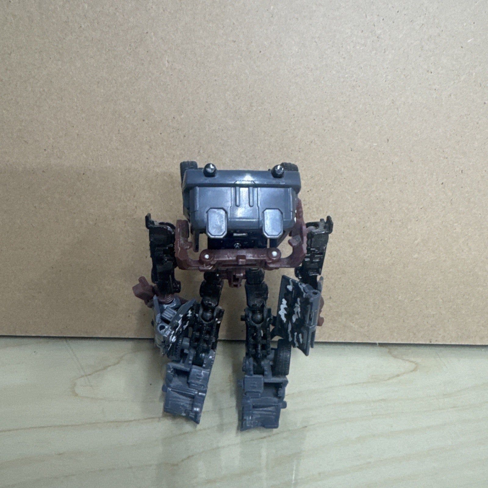 Transformers Ravage Infiltration Action Figure Autobot Flak With Detachable Guns