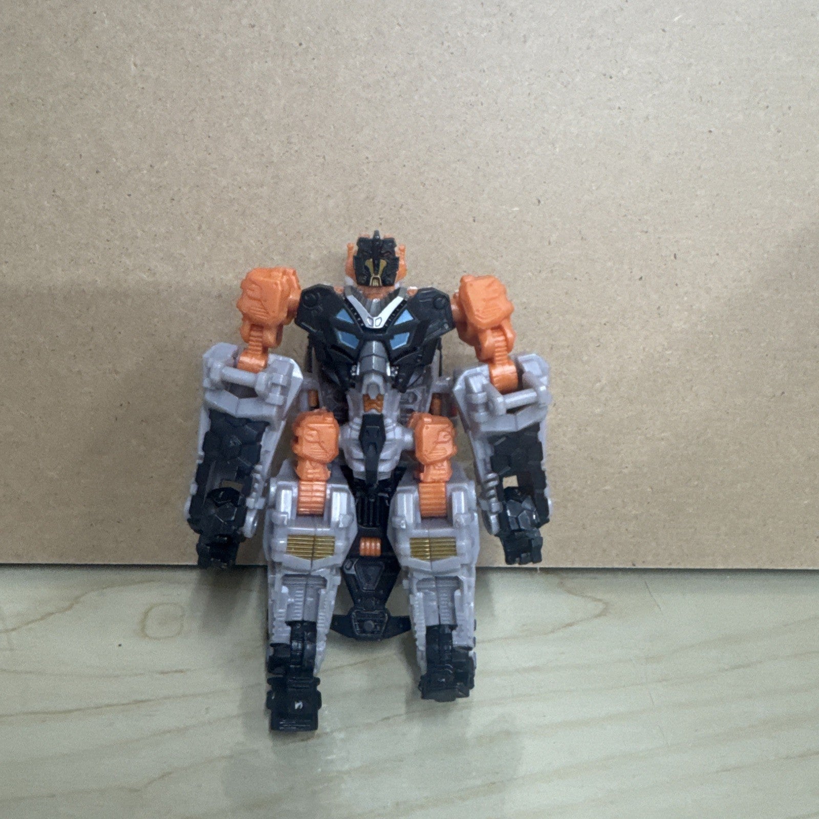TRANSFORMERS DARK OF THE MOON MECHTECH  THUNDERHEAD HASBRO