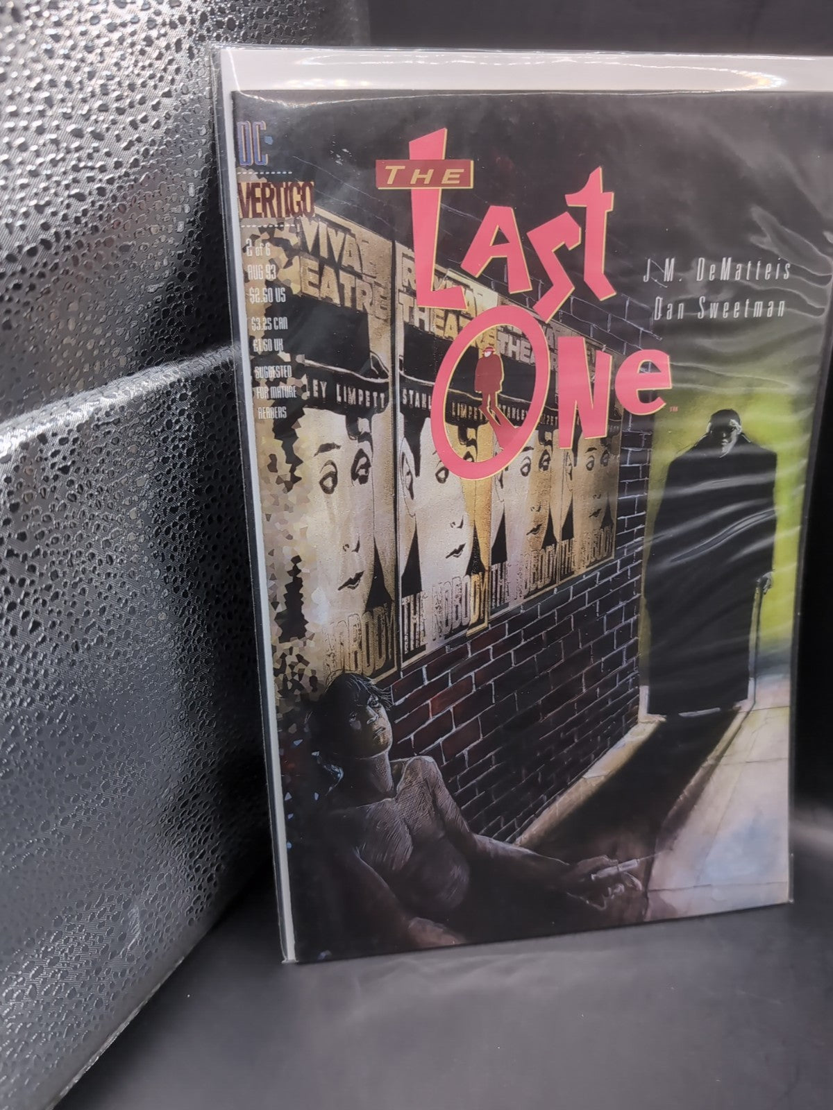 The Last One #2 of 6 (DC/Vertigo) Comic Book