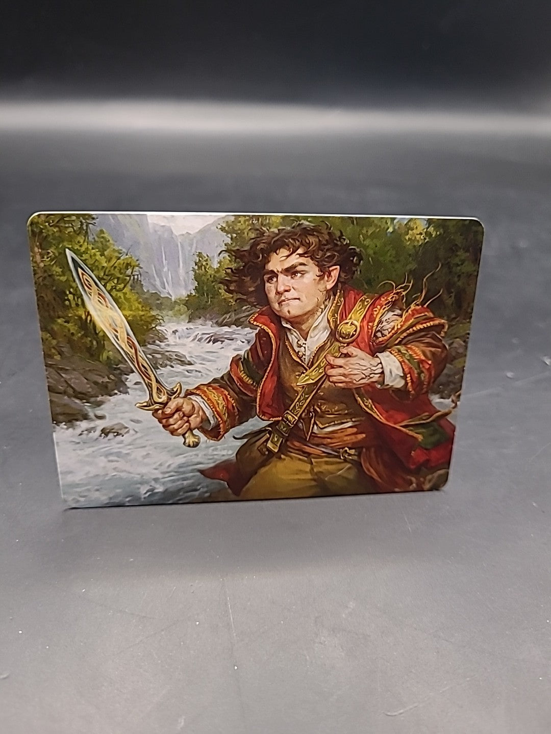  Art Series (16/81) - Frodo Baggins MTG The Lord of the Rings: Tales of Middle