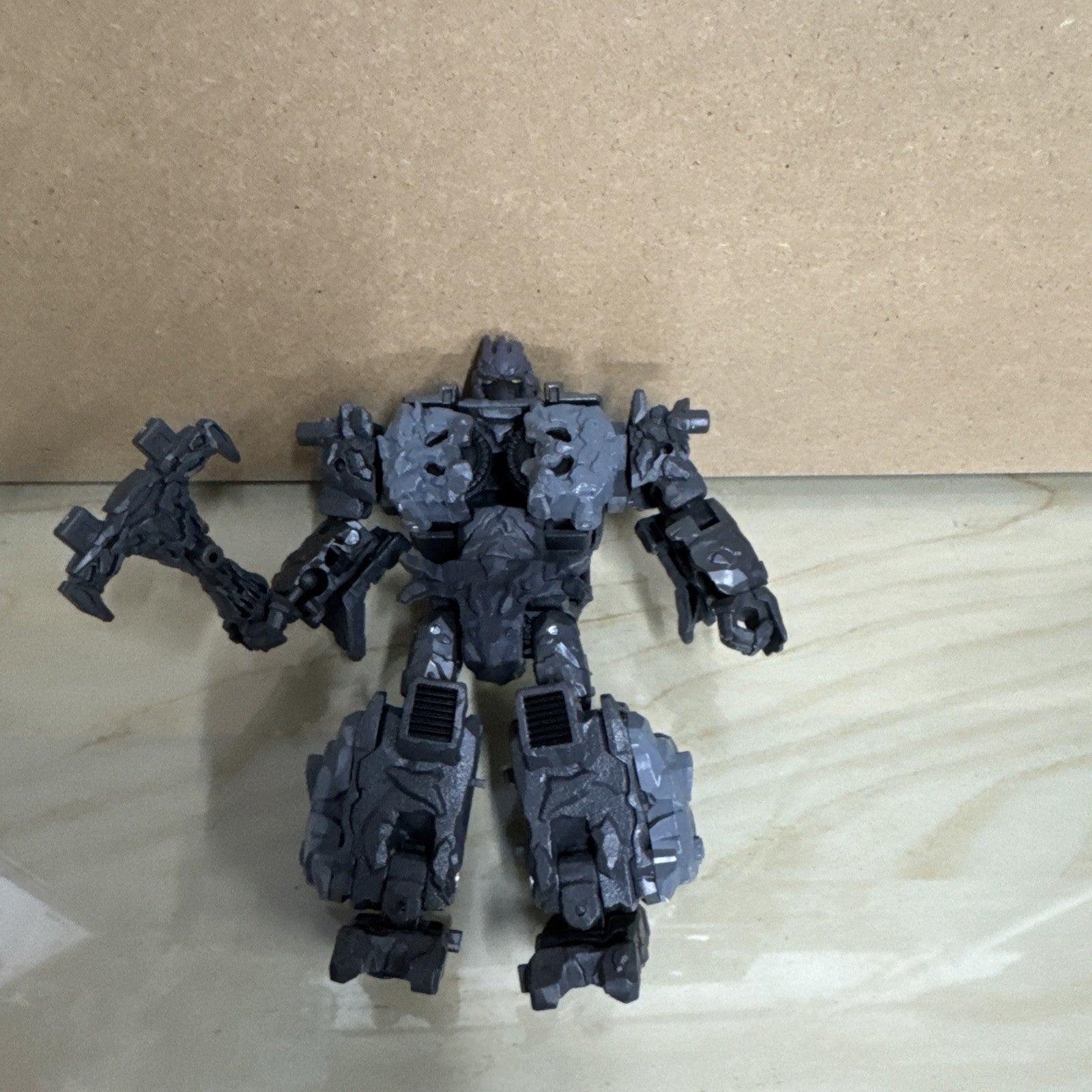 Transfomers Legacy United Deluxe Class Magneous