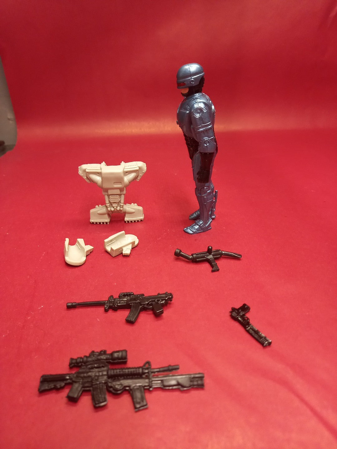 Toy Island Robocop With Flight Pack + Extra Weapons