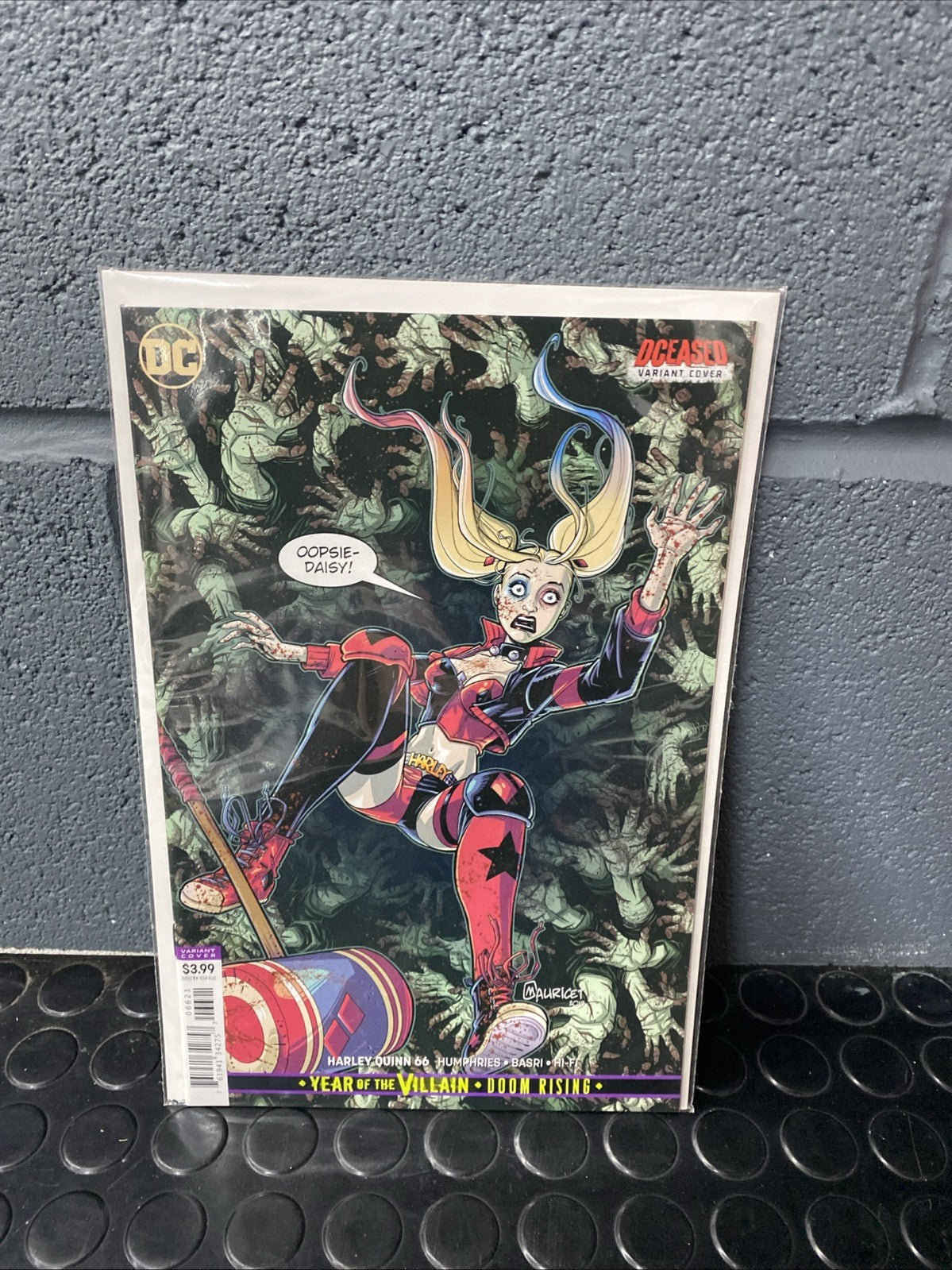 New Unread Harley Quinn #66 DC Comics 2019 Deceased Variant Cover Excellent Cond