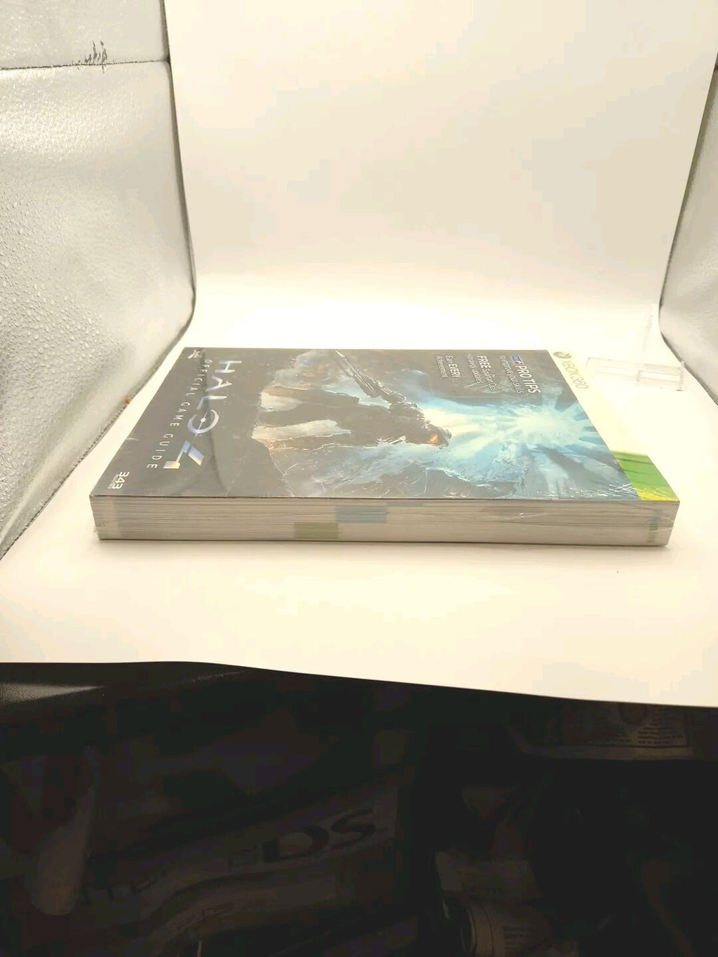 Halo 4: Prima's Official Game Guide by Major League Gaming