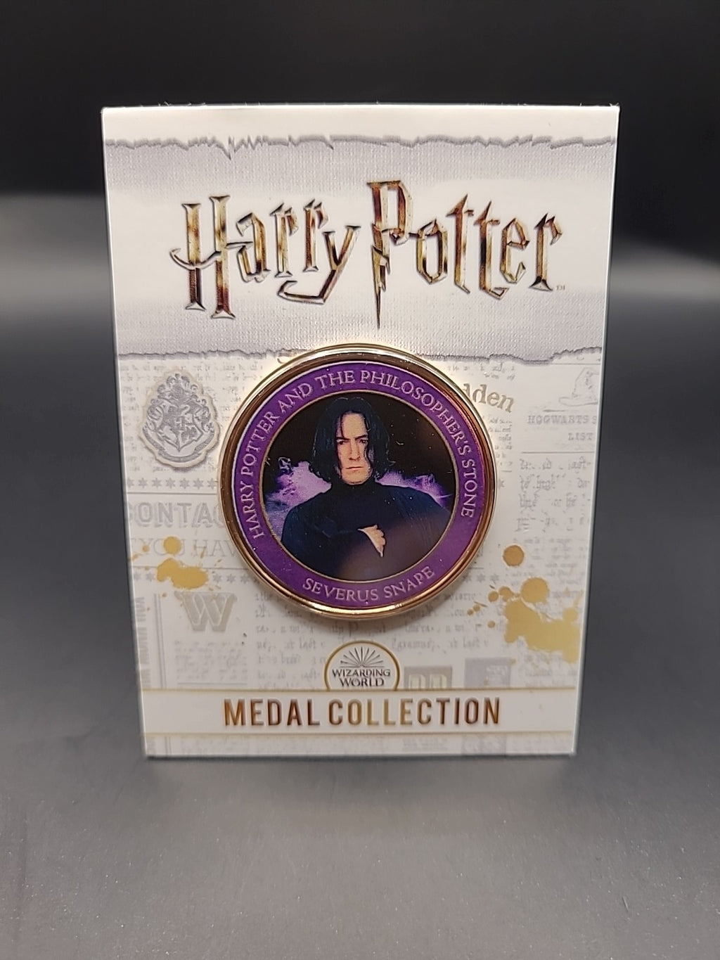 RARE HARRY POTTER MEDAL COIN IN CARD PHILOSOPHERS STONE SEVERUS SNAPE