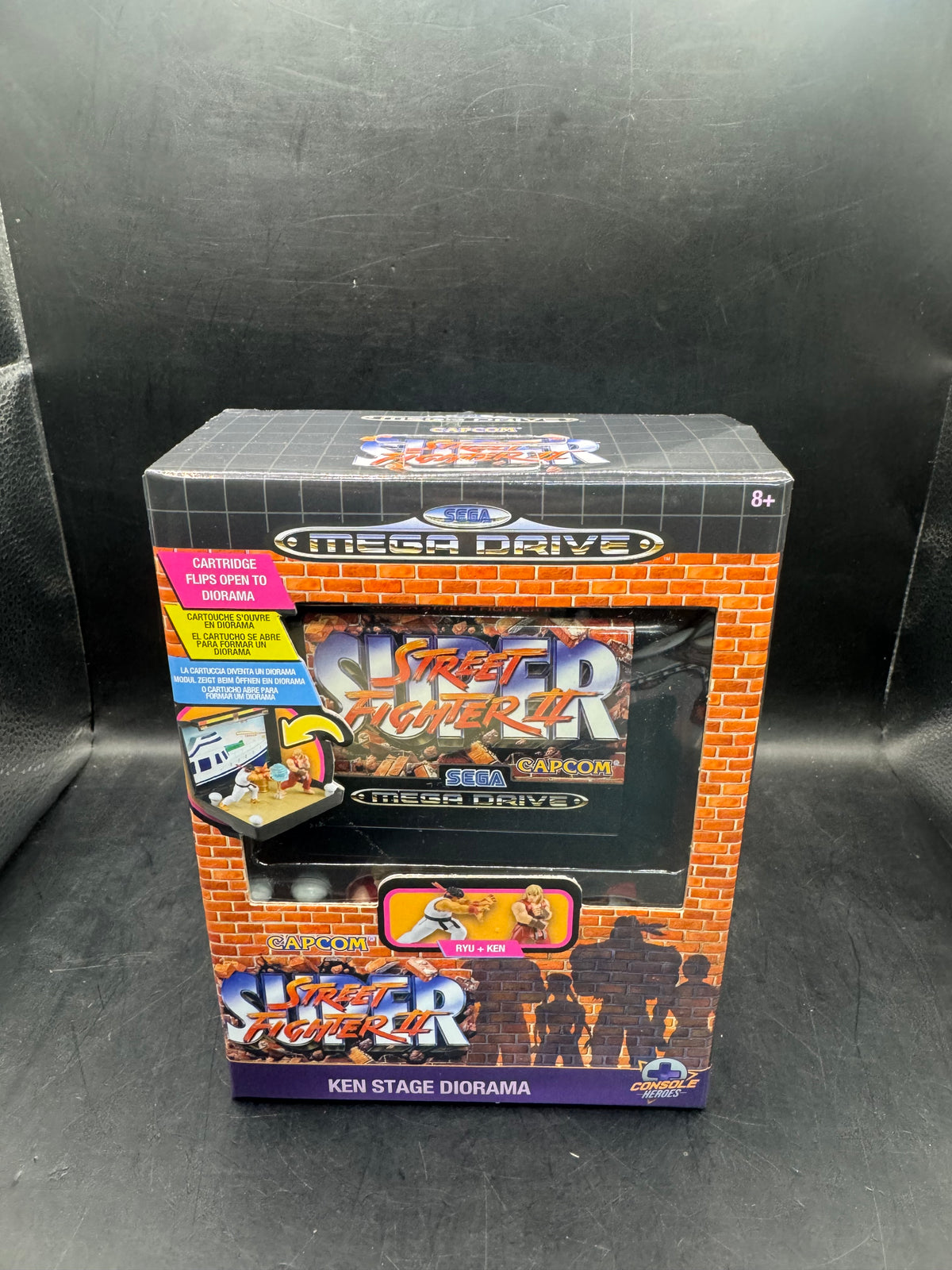 Sega Mega Drive Street Fighter 2 Ken stage Diorama