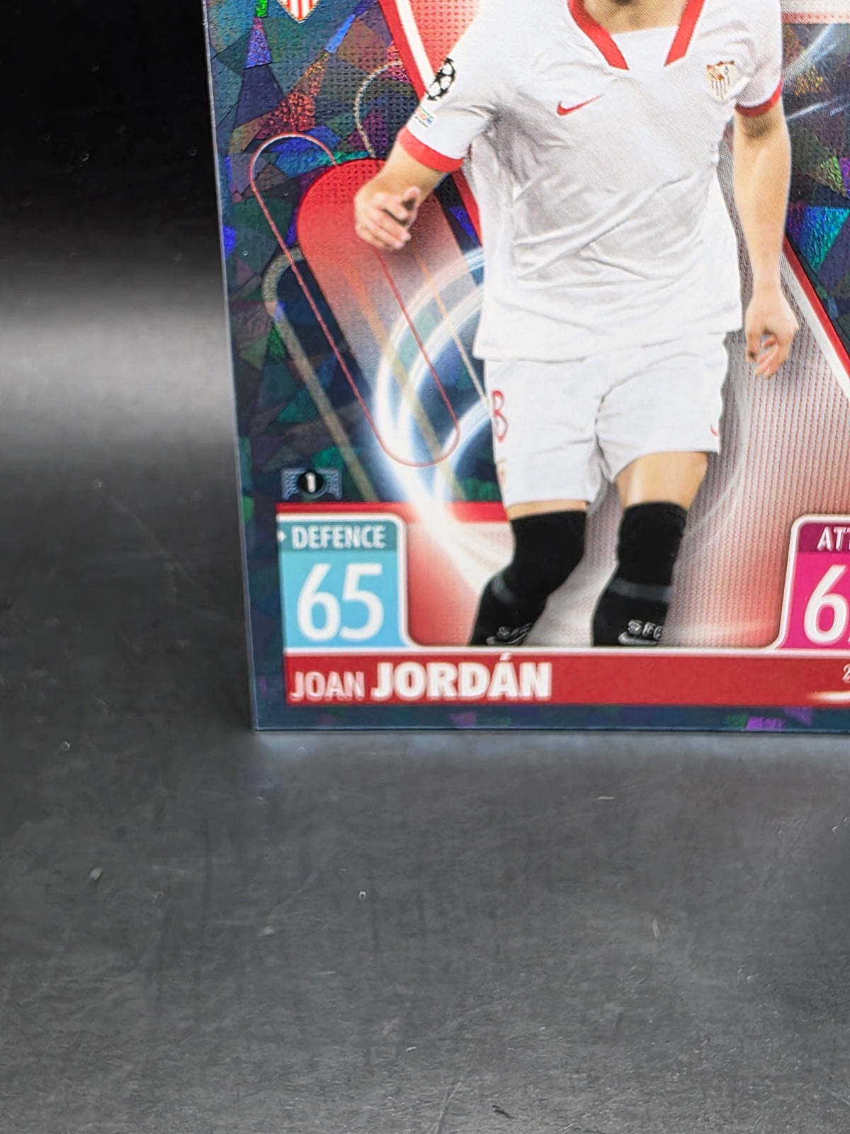 Topps Match Attax CL 2021/22 - Joan Jordan Crystal Parallelo #254 Sevilla FC