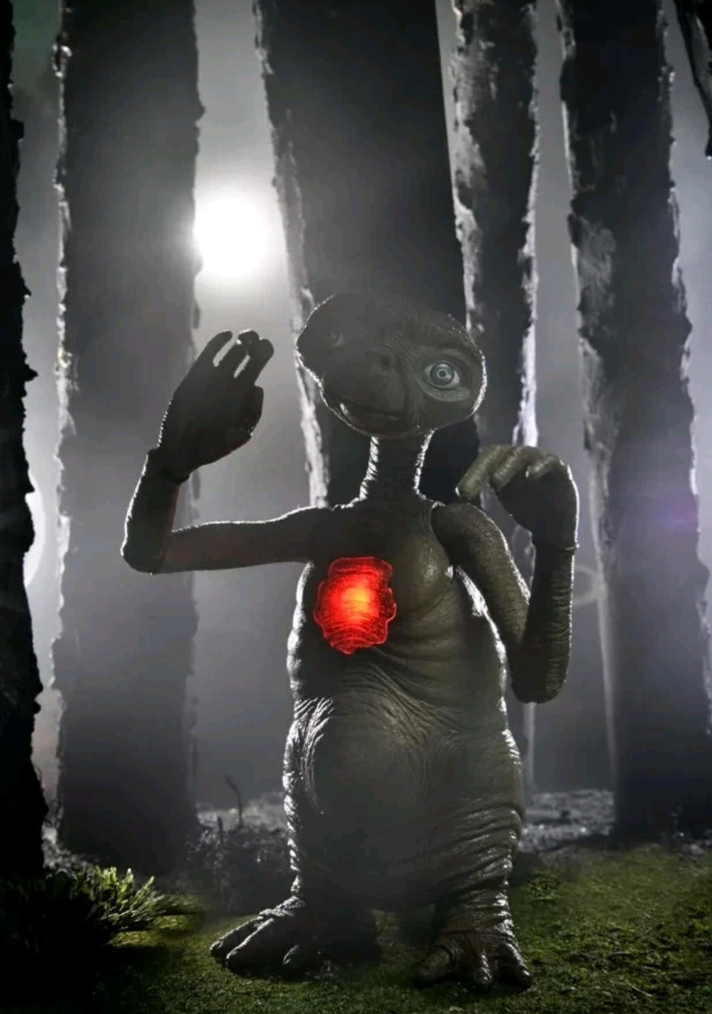 NECA E.T 40th Anniversary Deluxe Ultimate 7" Figure