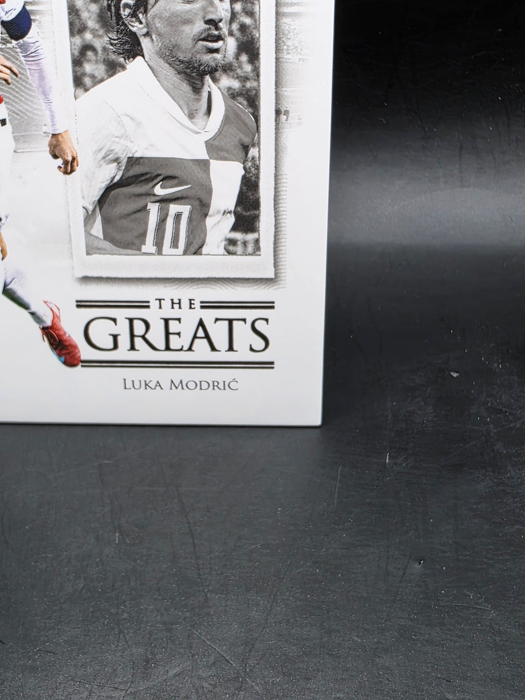 Futera Unqiue #113 2025 Luka Modrić The Greats Base Football Card