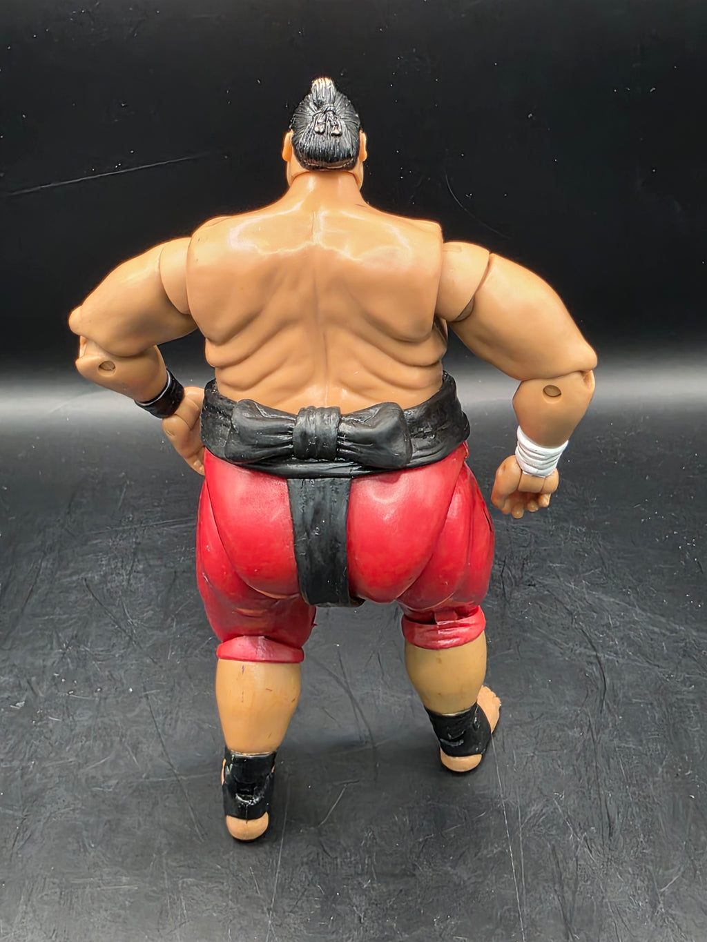 WWE Yokozuna Figure Classic Superstars Jakks Pacific Action Figure