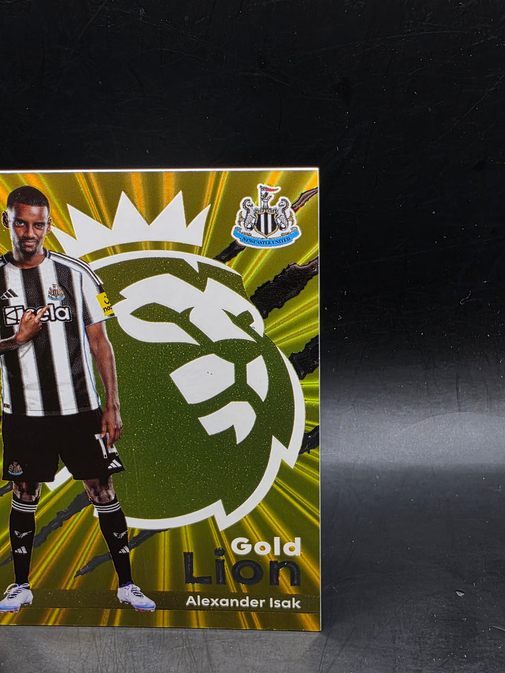 Alexander Isak 2025 Topps Premier League Gold Lion Insert Newcastle United GL14