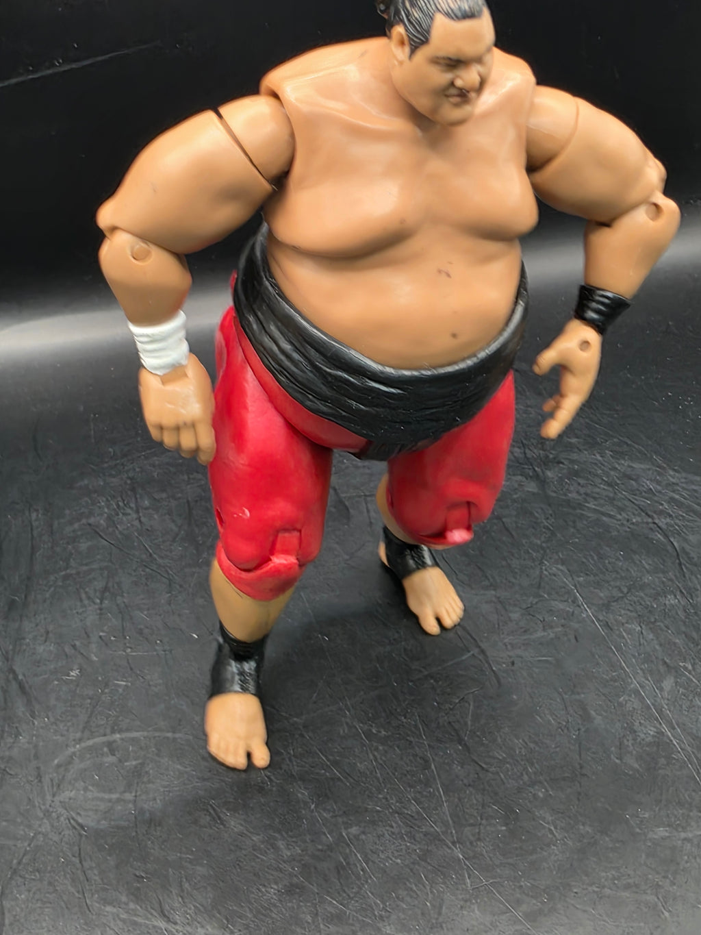 WWE Yokozuna Figure Classic Superstars Jakks Pacific Action Figure