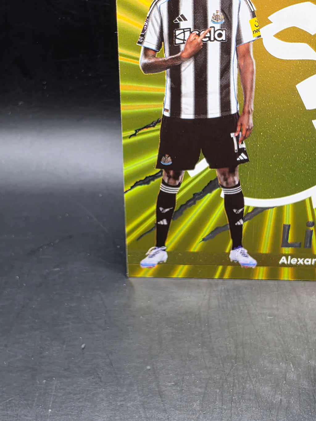 Alexander Isak 2025 Topps Premier League Gold Lion Insert Newcastle United GL14