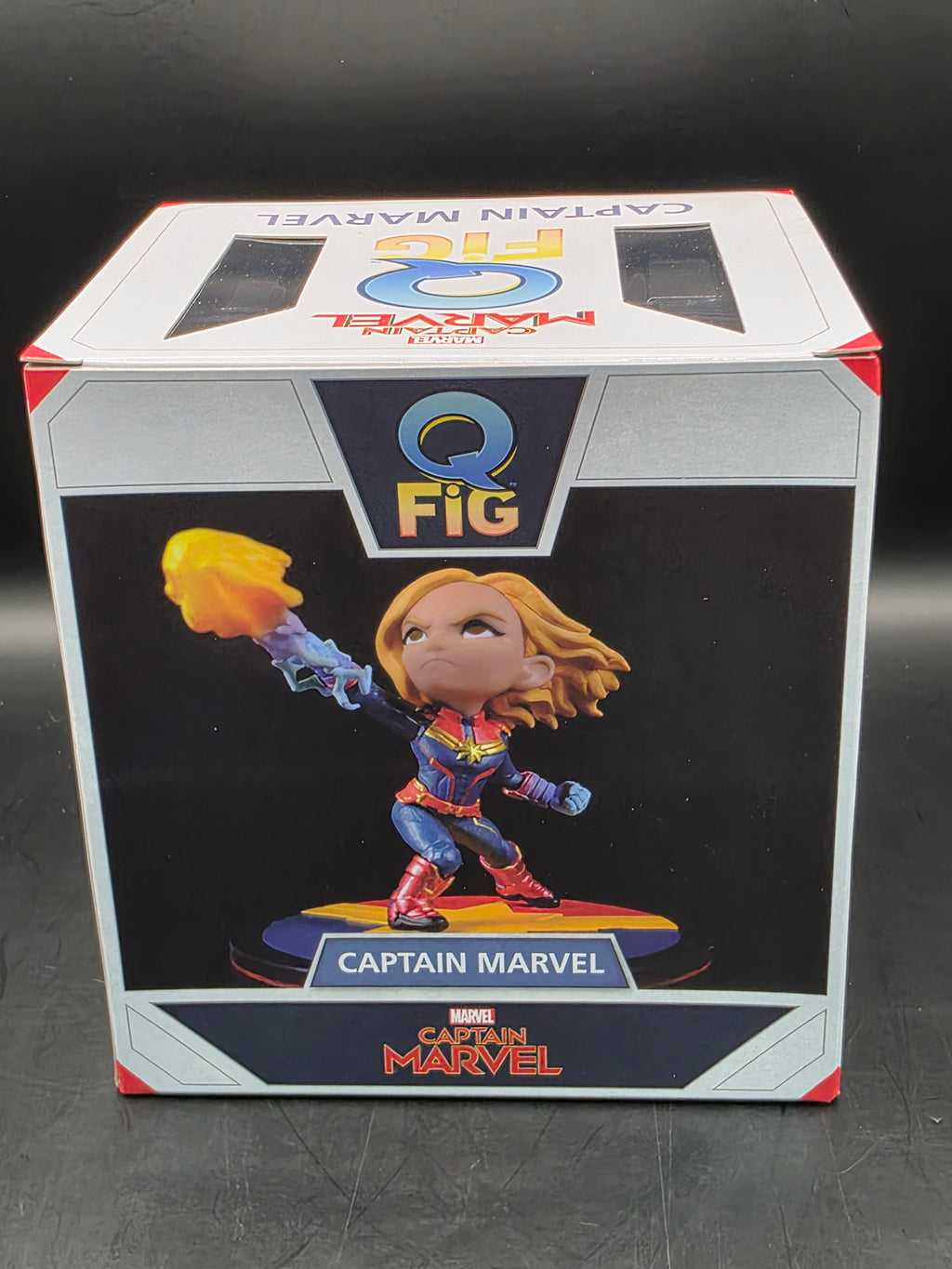 Captain MARVEL Q-Fig Vinyl by Quantum Mechanix Collector Figure NEW IN BOX