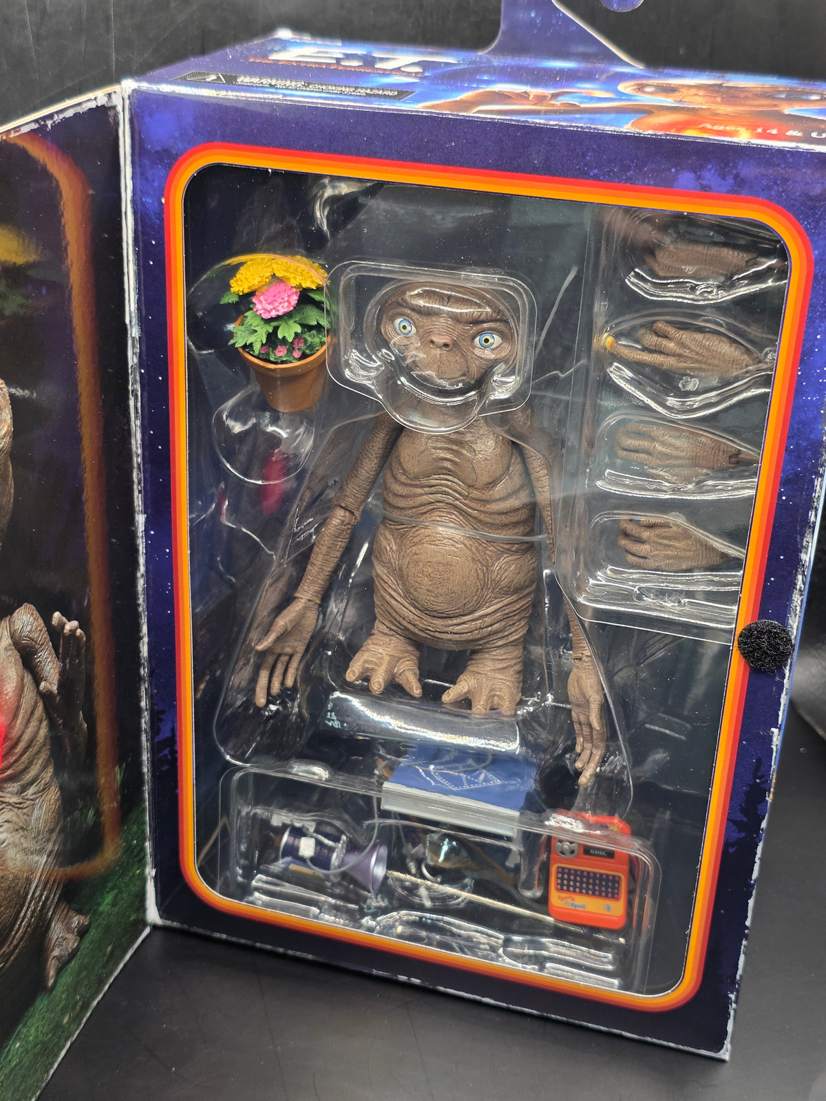 NECA E.T 40th Anniversary Deluxe Ultimate 7" Figure