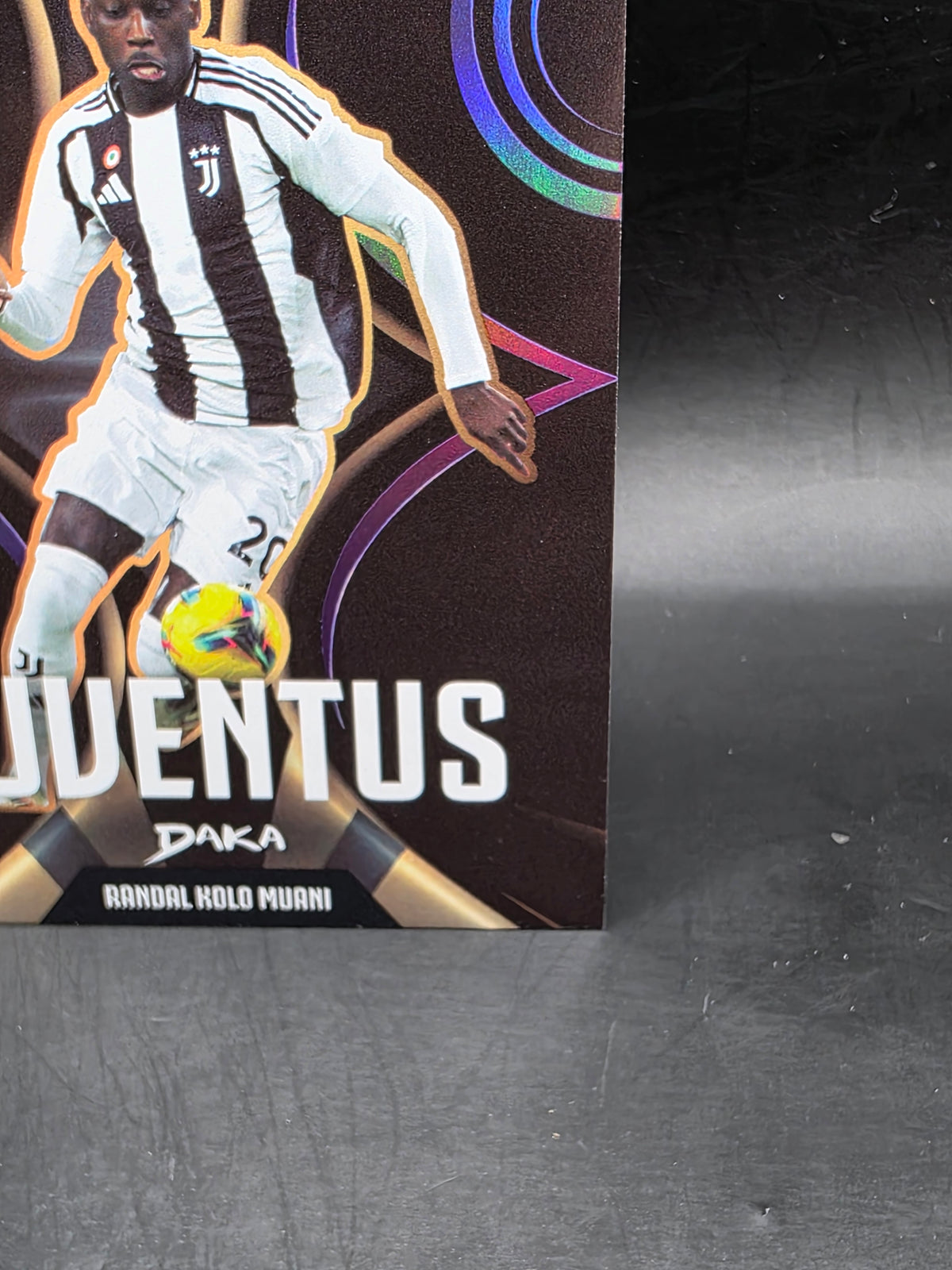 Daka Juventus Team Set 2025 Randal Kolo Muani  #75/199 Prarallel