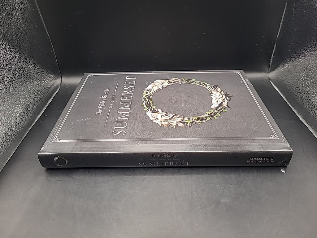 The Elder Scrolls Online Summerset Collector's Edition Guide Book
