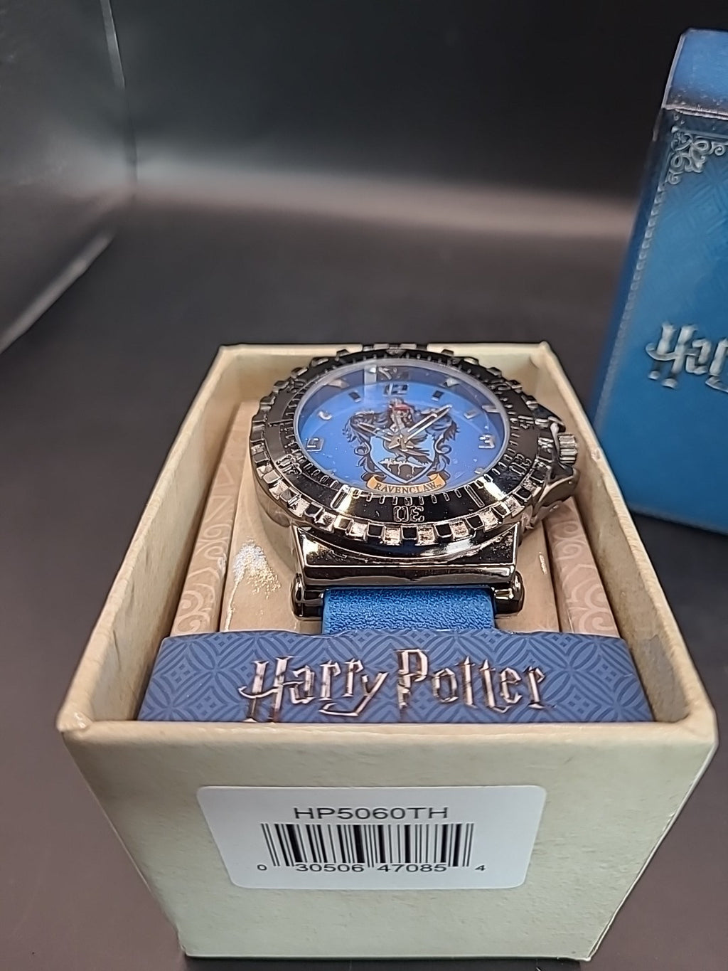 Harry Potter RAVENCLAW Accutime Analog Wrist Watch Limited Edition