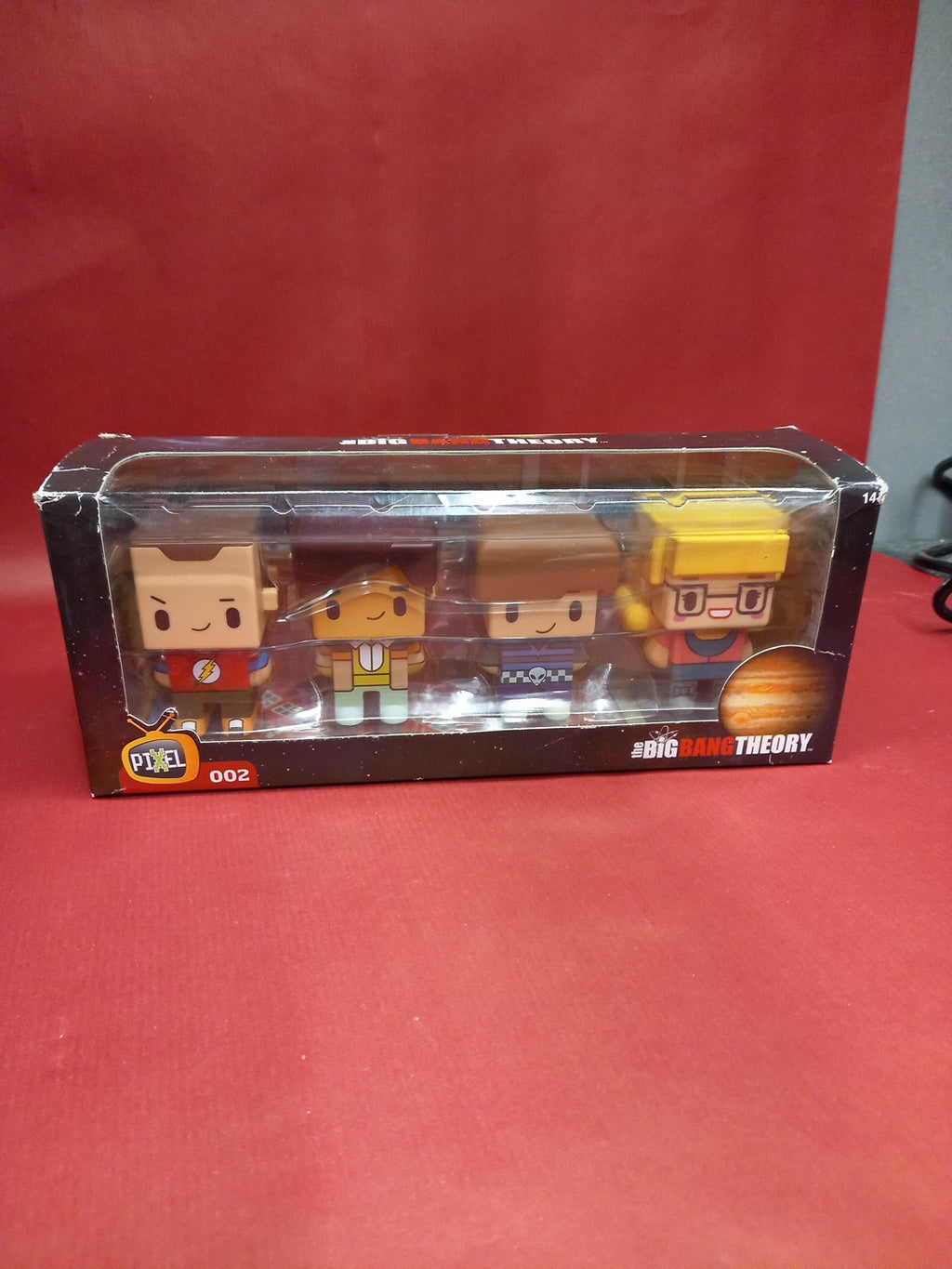 Pixel The Big Bang Theory 002 4 Figures Sheldon Flash, Raj, Howard, Bernadette