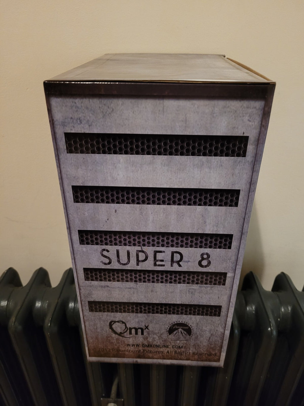QMX SUPER 8 MOVIE ALIEN BUST BRAND NEW - BY NEVILLE PAGE LIMITED EDITION