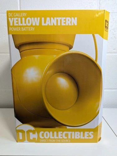 DC Collectibles 1:1 Scale Yellow Lantern Sinestro Power Battery & Ring Prop Lamp