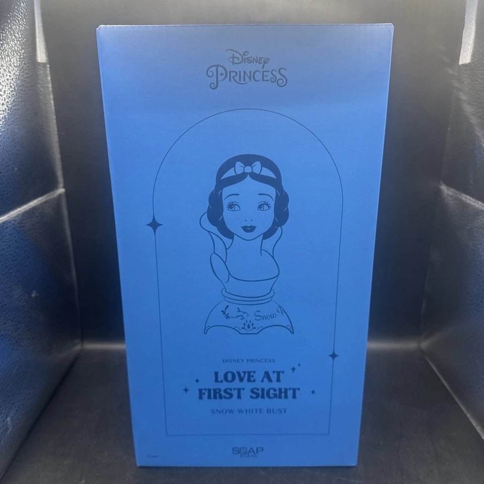 Disney Snow White Love At First Sight Bust By Soap Studio